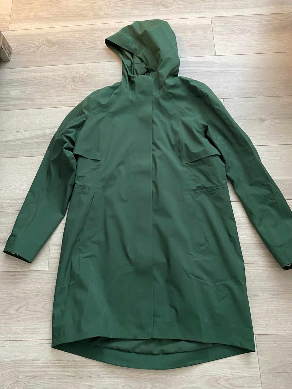 Lululemon Rebel Rain Jacket